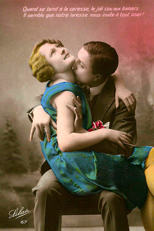 Как романтично целоваться: французские открытки 1920-х годов