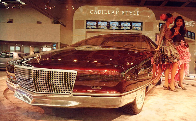 Футуристический концепт-кар Cadillac Solitaire
