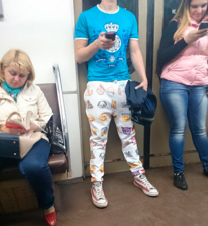 Модные граждане из российского метро