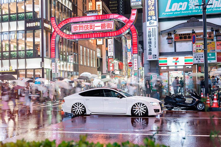 Audi A7 из Японии распластался по земле на колесах от Forgiato