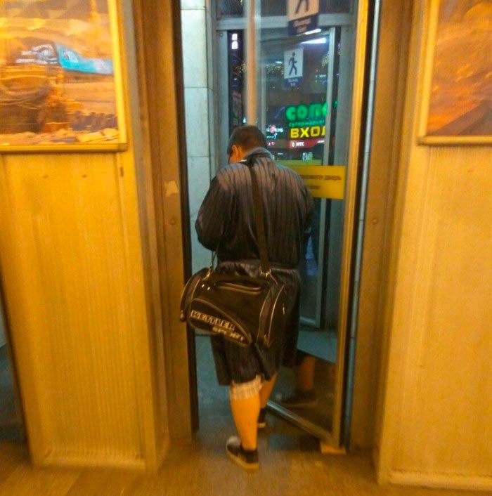 Модные граждане из российского метро