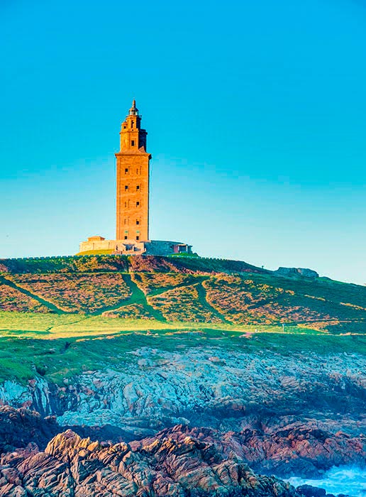Самые красивые маяки мира Башня Геркулеса, Ла-Корунья, Испания