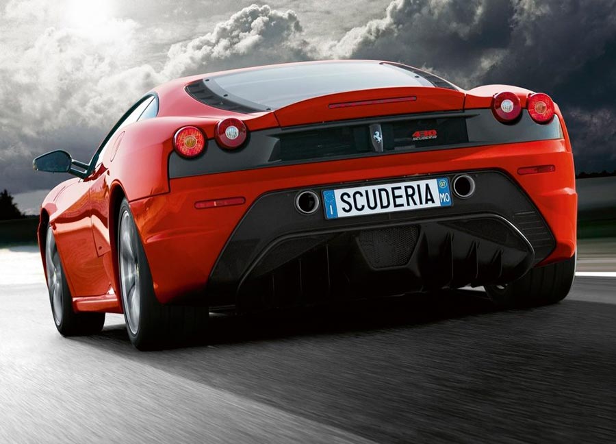 Авария. Британец разбил Ferrari 430 Scuderia, стоимостью 400 000€.