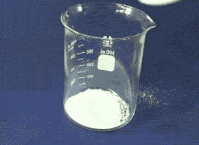 10 любопытных GIF с химическими реакциями Полиакрилат натрия и жидкость