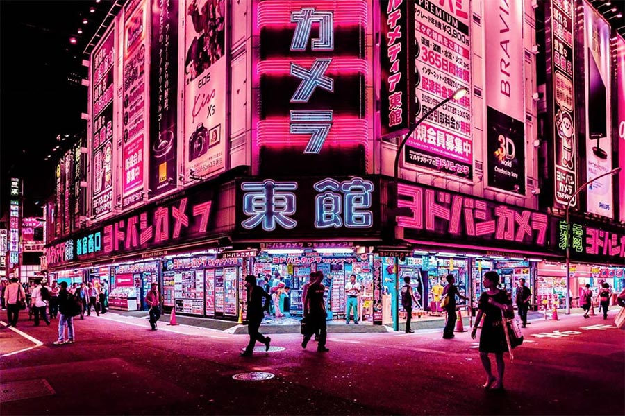 Хавьер Портела Xavier Portela: ночной Токио в неоновом свете