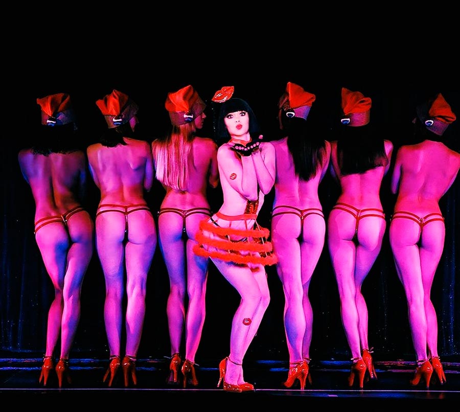 Кабаре Crazy Horse за кулисами