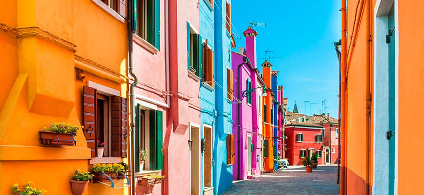 цветные города планеты Бурано Венеция Италия