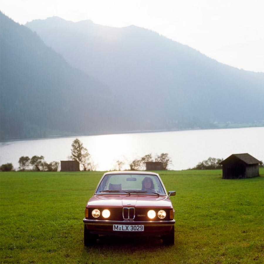 Легендарная BMW E21