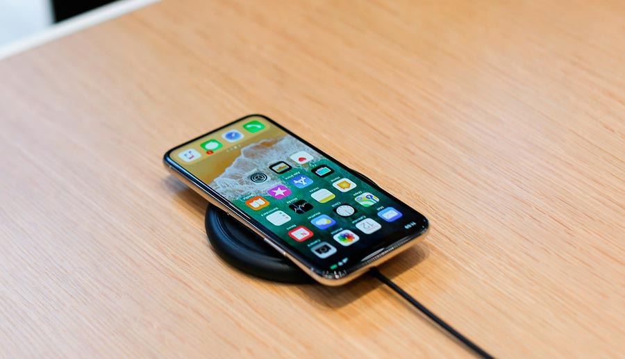 Apple предзаказы на iPhone X в России