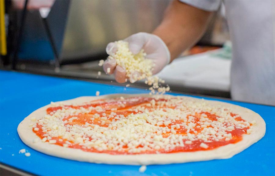 Пицца сделанная роботами Zume Pizza