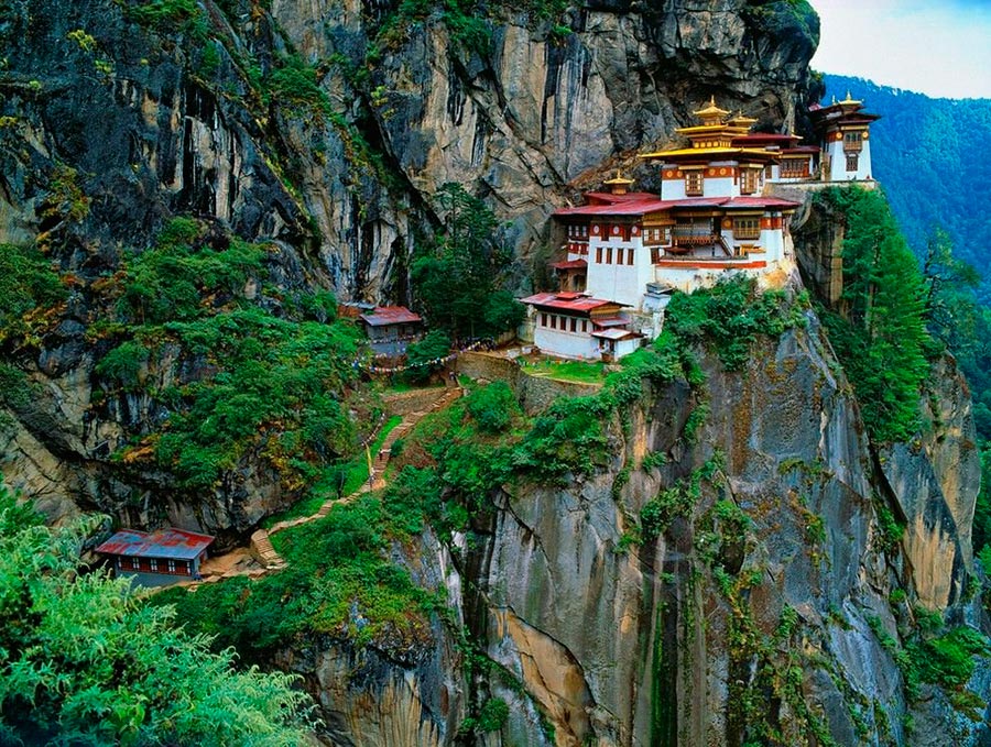 места на Земле Храм Паро-лакханг Бутан Butan