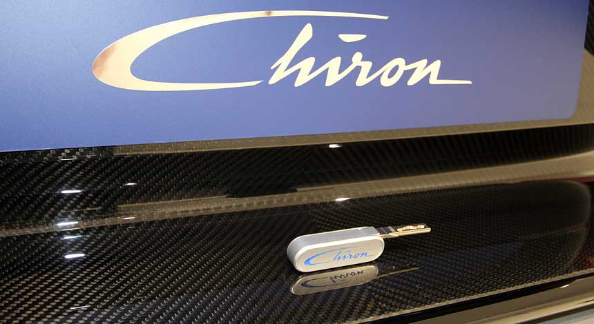 Bugatti Chiron приехал погостить в Россию