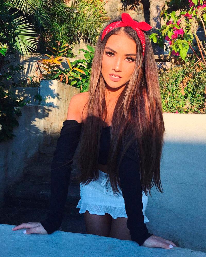 модель Мими model Mimi Perkins