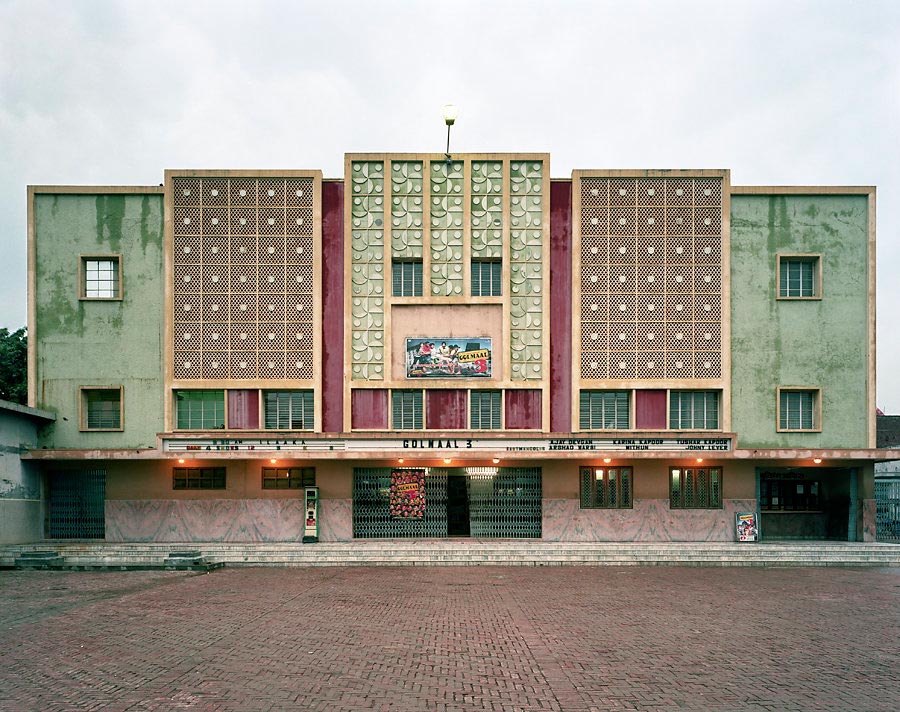 фото-проект Стефан Заубитцер: исчезающие кинотеатры мира Индия