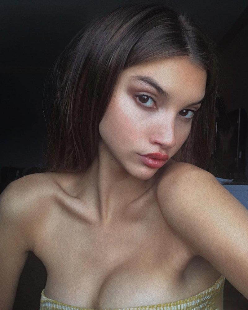 model модель Chanel Margeaux Postrel
