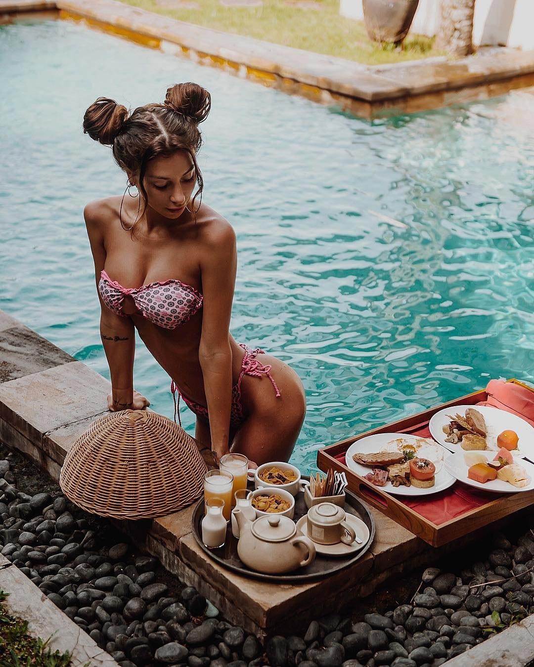 модель Валентина Фрадеграда model Valentina Fradegrada
