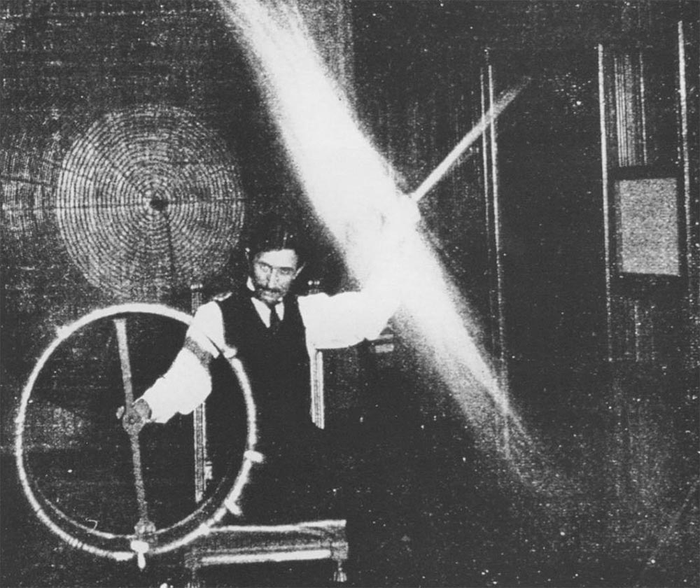 Интересные моменты и архивные фото из прошлого Никола Тесла